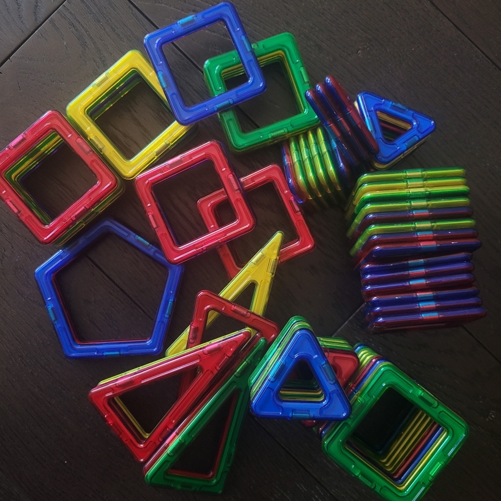 ***💗SOLD💗*** - Magformers